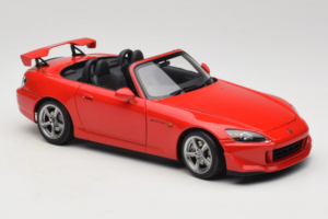 Honda S2000 AP2 Type S New Formula Red MotorHelix 1:18 M85112 Druckguss — Bild 7 von 9