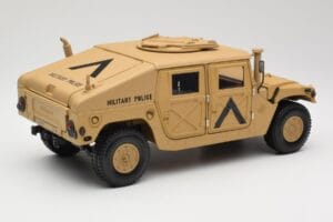 Hummer H1 AM General Military Police Exoto 1:18 01801 Druckguss — Bild 3 von 8