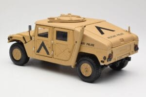 Hummer H1 AM General Military Police Exoto 1:18 01801 Druckguss — Bild 7 von 8