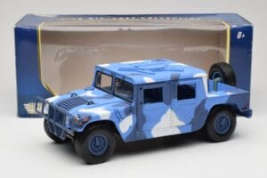 Hummer H1 Humvee Blau & Weiß Motormax 1:18 73157 Druckguss — Bild 8 von 8