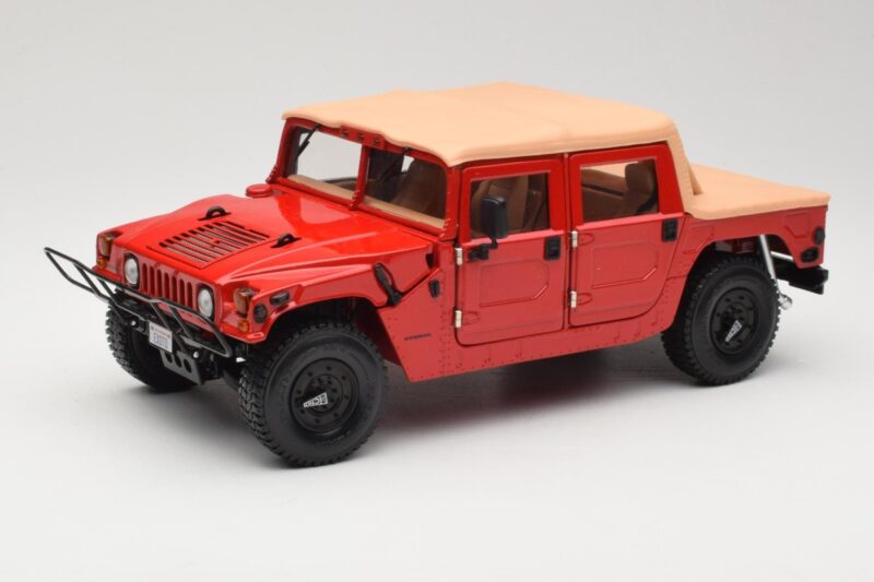 Hummer H1 Soft Top Rot Exoto 1:18 01805 Druckguss