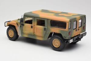 Hummer H1 Station Wagon Military Maisto 1:18 56049 Druckguss — Bild 7 von 8
