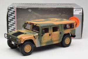 Hummer H1 Station Wagon Military Maisto 1:18 56049 Druckguss — Bild 8 von 8