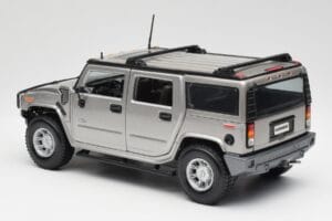 Hummer H2 Silber Maisto 1:18 7449569 Druckguss — Bild 7 von 8
