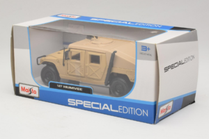 AM General Humvee Military Maisto 1:27 31974 Druckguss — Bild 3 von 3