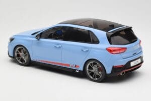 Hyundai i30 N Hellblau MCG 1:18 MCG18503 Druckguss — Bild 5 von 6