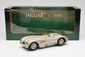 Jaguar C-Type Bronze AUTOart 1:18 73502 Druckguss — Bild 8 von 8