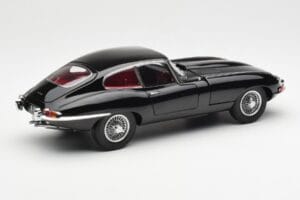 Jaguar E-Type 3.8 Series 1 Schwarz Kyosho 1:18 08954BK Druckguss — Bild 3 von 8