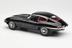 Jaguar E-Type 3.8 Series 1 Schwarz Kyosho 1:18 08954BK Druckguss — Bild 7 von 8