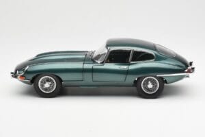 Jaguar E-Type 3.8 Series 1 Dunkelgrün Kyosho 1:18 08954DG Druckguss — Bild 4 von 8