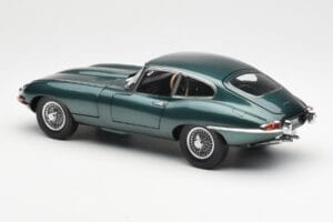 Jaguar E-Type 3.8 Series 1 Dunkelgrün Kyosho 1:18 08954DG Druckguss — Bild 7 von 8