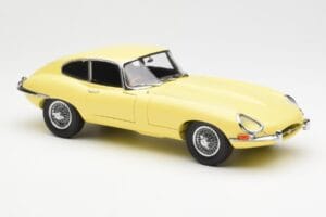 Jaguar E-Type 3.8 Series 1 Hellgelb Kyosho 1:18 08954LY Druckguss — Bild 6 von 8