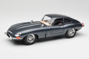 Jaguar E-Type Series 1 Grün Bburago 1:18 3018-M1 Druckguss
