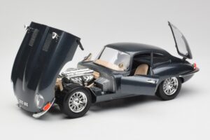 Jaguar E-Type Series 1 Grün Bburago 1:18 3018-M1 Druckguss — Bild 8 von 8