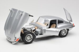 Jaguar E-Type Series 1 Silber Bburago 1:18 3018-M2 Druckguss — Bild 2 von 8