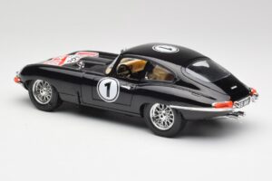 Jaguar E-Type Series 1 #1 British Racing Green Bburago 1:18 3018-M3 Druckguss — Bild 7 von 8