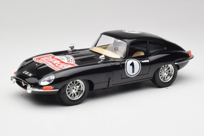 Jaguar E-Type Series 1 #1 British Racing Green Bburago 1:18 3018-M3 Druckguss