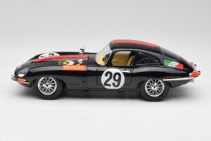 Jaguar E-Type #29 Schwarz Bburago 1:18 3018-M4 Druckguss — Bild 4 von 8