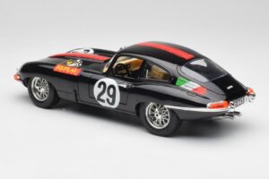 Jaguar E-Type #29 Schwarz Bburago 1:18 3018-M4 Druckguss — Bild 7 von 8