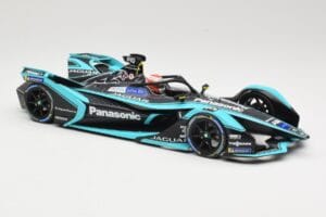 Jaguar I-Type 3 Panasonic Jaguar Racing #3 N. Piquet Jr. Formula E Season 5 2019 Minichamps 1:18 114180003 Druckguss — Bild 4 von 6