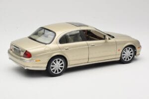 Jaguar S-Type X200 Bronze Maisto 1:18 50332 Druckguss — Bild 3 von 8