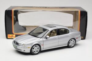 Jaguar X-Type Silber Maisto 1:18 7271328 Druckguss — Bild 8 von 8