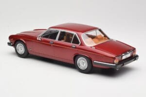 Jaguar XJ Series III Metallic Dark Red MCG 1:18 MCG18176 Druckguss — Bild 5 von 6