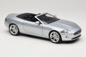 Jaguar XK X150 Cabriolet Silber Minichamps 1:18 150130531 Druckguss — Bild 6 von 8