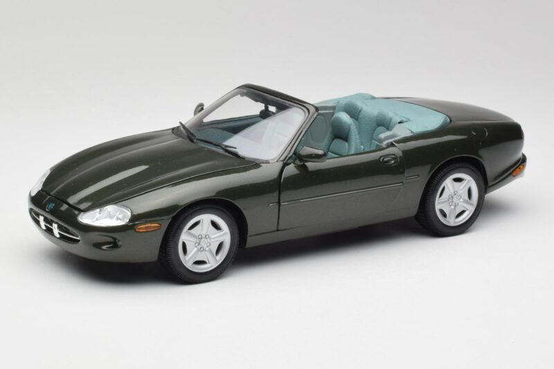 Jaguar XKR X100 Cabriolet Grün Maisto 1:18 37800-M1 Druckguss