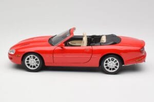 Jaguar XKR X100 Rot Maisto 1:18 50330 Druckguss — Bild 4 von 8