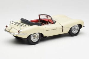 Jaguar XKSS Creme AUTOart 1:18 73512 Druckguss — Bild 3 von 8