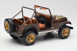 Jeep CJ-7 Golden Eagle Grün MCG 1:18 MCG18109 Druckguss — Bild 2 von 6