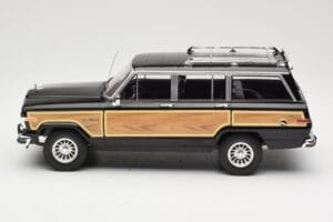 Jeep Grand Wagoneer Schwarz KK-Scale 1:18 KKDC181113 Druckguss — Bild 3 von 6