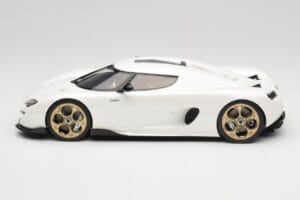 Koenigsegg CC850 Crystal White GT Spirit 1:18 GT903 Resin — Bild 3 von 6