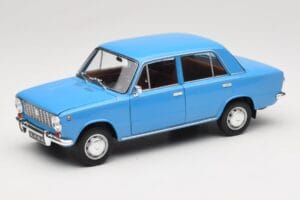 Lada 1200 2101 Blau IXO 1:18 18CMC204OP Druckguss