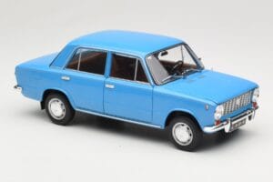 Lada 1200 2101 Blau IXO 1:18 18CMC204OP Druckguss — Bild 6 von 8