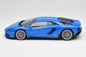 Lamborghini Aventador S LP740-4 Blue Nila AUTOart 1:18 79134 Druckguss — Bild 4 von 8