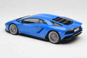 Lamborghini Aventador S LP740-4 Blue Nila AUTOart 1:18 79134 Druckguss — Bild 7 von 8