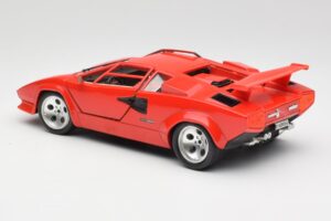 Lamborghini Countach Rot Bburago 1:18 3047-M1 Druckguss — Bild 7 von 8
