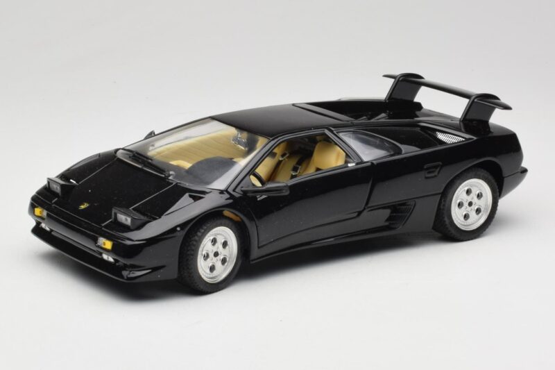 Lamborghini Diablo Schwarz Mira 1:18 6107 Druckguss
