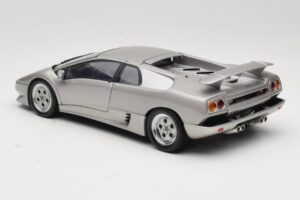 Lamborghini Diablo Silber AUTOart 1:18 70071 Druckguss — Bild 7 von 8