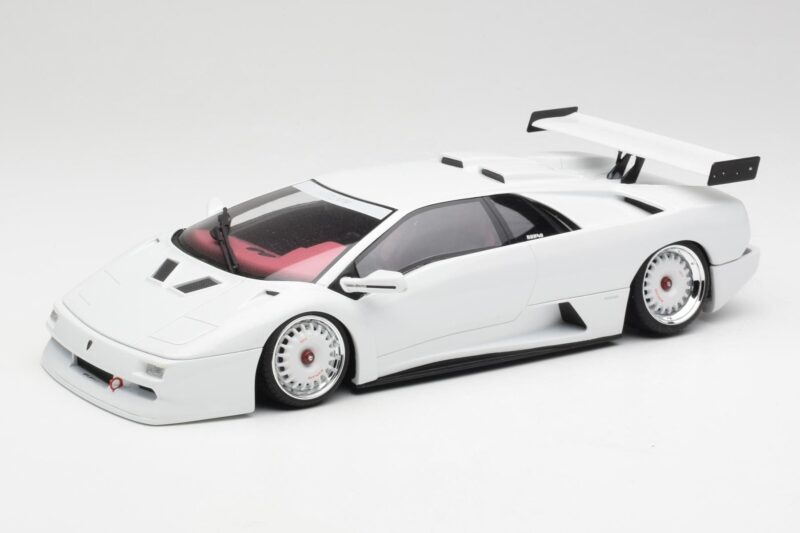 Lamborghini Diablo KO Weiß GT Spirit 1:18 GT330 Resin