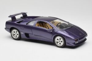 Lamborghini Diablo Lila Maisto 1:18 3028 Druckguss — Bild 6 von 8