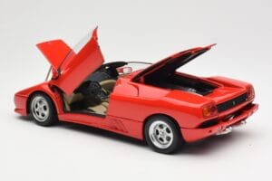 Lamborghini Diablo Roadster Rot AUTOart 1:18 70091 Druckguss — Bild 5 von 8