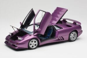 Lamborghini Diablo SE30 Anniversary Edition Metallic Lila AUTOart 1:18 79158 Druckguss — Bild 2 von 8