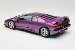 Lamborghini Diablo SE30 Anniversary Edition Metallic Lila AUTOart 1:18 79158 Druckguss — Bild 7 von 8