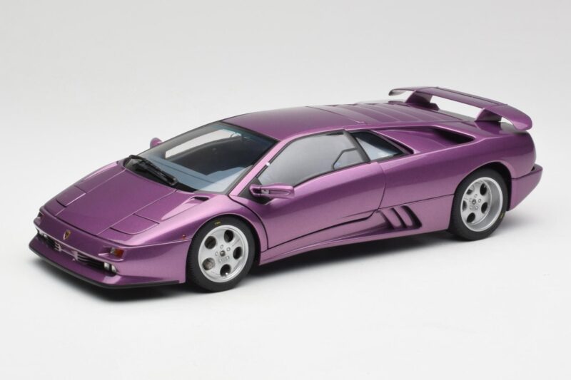 Lamborghini Diablo SE30 Anniversary Edition Metallic Lila AUTOart 1:18 79158 Druckguss