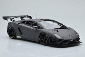 Lamborghini Gallardo GT3 FL2 Dunkelgrau AUTOart 1:18 81360 Druckguss — Bild 6 von 8
