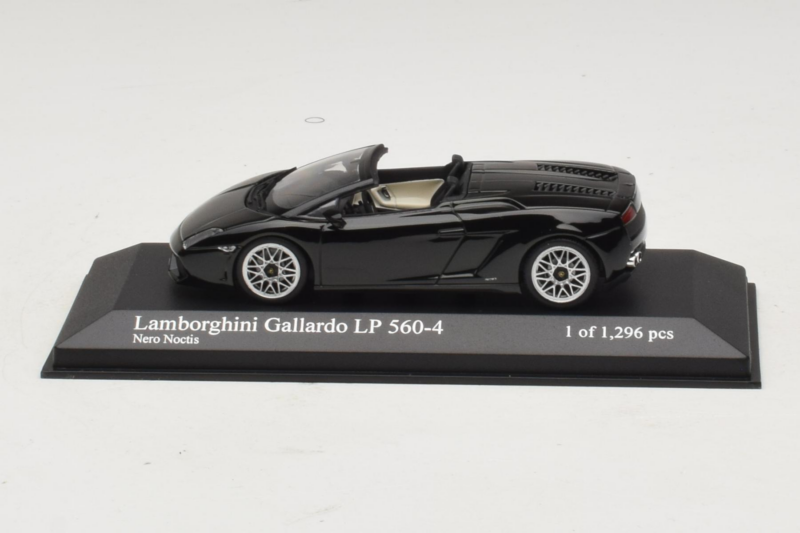 Lamborghini Gallardo LP560-4 Spyder Schwarz Minichamps 1:43 400103830 Druckguss