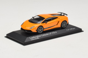 Lamborghini Gallardo LP570-4 Superleggera Orange Metallic Minichamps 1:43 400103841 Druckguss — Bild 2 von 5
